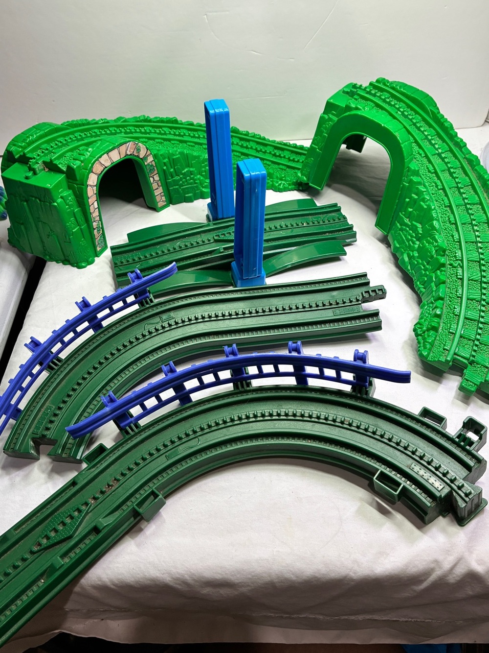 Fisher Price GeoTrax  Train Tunnel Bridge Tracks Overpass Replacement Parts